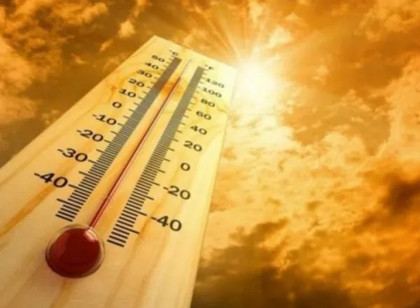 Vijojnë ditët e nxehta/ Temperatura deri në 41 gradë celcius, parashikimi i motit për ditën e premte