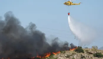 Vijojnë zjarret shkatërruese në Spanjë, të paktën 12 viktima dhe dhjetëra të zhdukur