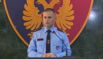 VLEN akuzoi se përfaqësuesit e saj nuk u lejuan të futeshin në Shqipëri, Hita sqaron çfarë ndodhi në kufi