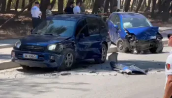 Vlorë/ E përplasi makina, humb jetën 80-vjeçarja në Vranisht