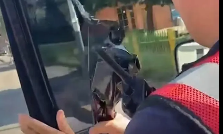 “Xhamat e errësuar pa leje do të hiqen”, Lamallari: Nuk ju bëjnë të padukshëm, rregullat njësoj për të gjithë