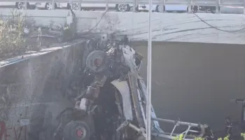 Zbardhen detaje nga aksidenti tragjik në Unazën e Madhe, betonieria dyshohet se hyri me shpejtësi në rrethrrotullim!