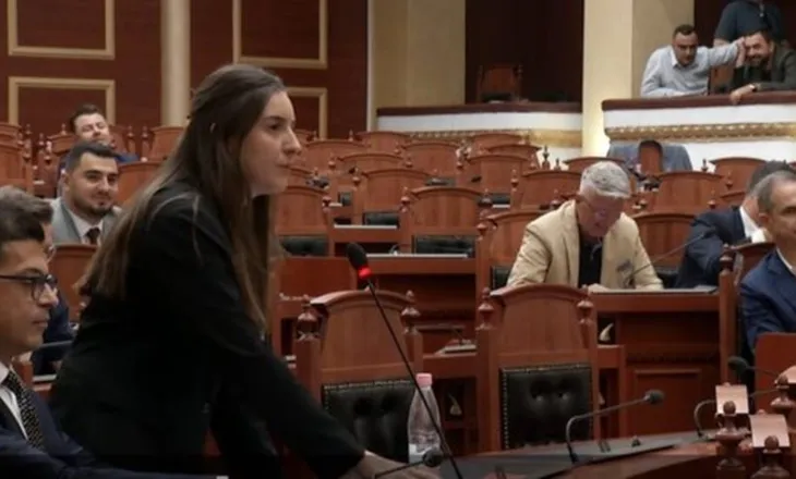 “Zegjine Çaushi pranon blerjen e apartamentit 240 mijë euro: Më shiko në sy Sali…kam lidhur vetëm kontratën