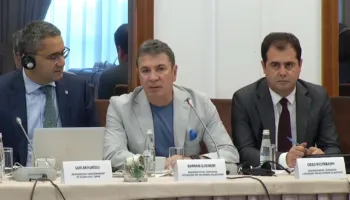 “Zgjedhorja”, Gjiknuri: Të kemi një paketë ligjore brenda vitit; Bylykbashi: Zgjidhje të forta për administratën…