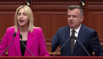 Zhupa nxjerr videon: Aeroporti në zonën e mbrojtur Vjosë-Nartë, si gënjeu Balla në Strasburg!