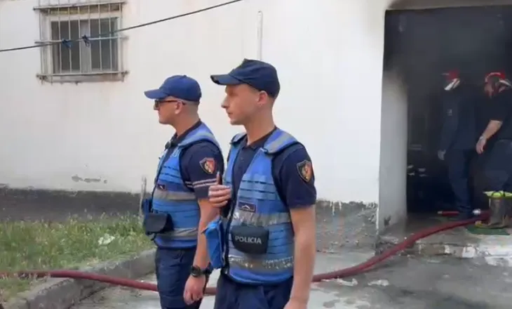 Zjarr në një pallat në Korçë, humb jetën 72-vjeçari