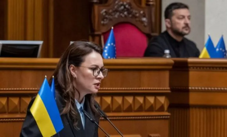 Zyrtare/ Kryeministrja e Ukrainës jep dorëheqjen