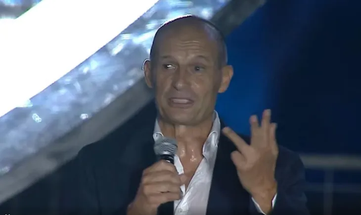 100-vjetori i Napolit, Allegri bën shenjën e tripletës: “Shpresojmë të fitojmë një, dy ose tre trofe…”