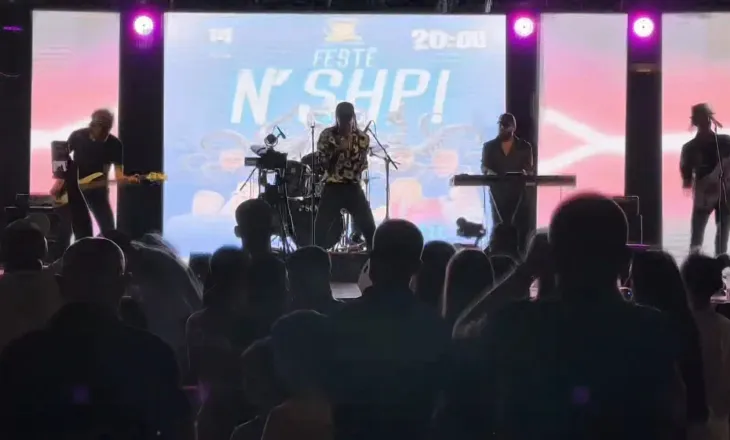 25 vjet më pas, “Djemtë e Detit” rikthehen në Lezhë me një natë kushtuar muzikës dhe kujtimeve