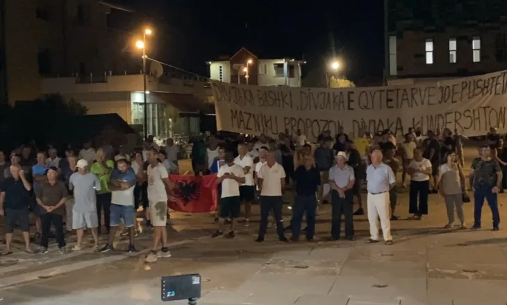 26 ditë revoltë kundër reformës së PS për ndarjen territoriale: Divjakën nuk e dorëzojmë!