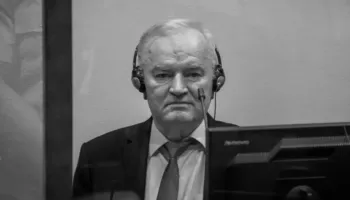 A do të varroset Ratko Mlladiç me nderime ushtarake në Serbi?