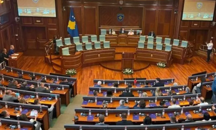 A mund ta zhbllokojë Gjykata Kushtetuese ngërçin në Kuvendin e Kosovës?