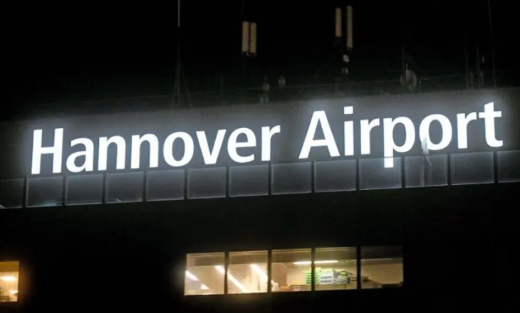Aeroporti i Hanoverit në Gjermani pezullon fluturimet pasi është parë një dron