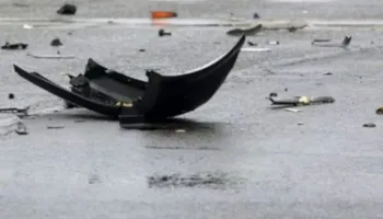 Aksident fatal në Mitrovicë–Prishtinë, humbin jetën 2 të rinj