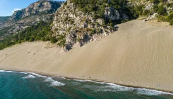Aksident fatal tek Rana e Hedhun, përplasen dy mjete lundruese, humb jetën një person, plagoset rëndë…
