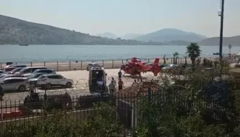 Aksident në aksin Delvinë-Sarandë/ Autobusi përplas një 65-vjeçar, niset me helikopter drejt Traumës