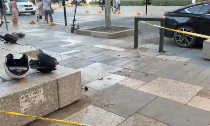 Aksident në bulevardin e Vlorës, dy skuterë përplasen ‘kokë më kokë’, plagosen drejtuesit!