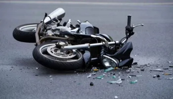Aksidenti tragjik me dy viktima/ Dëshmitarët: Po bënin manovra me motor