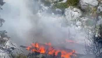 Aktiv prej dy ditësh, vihet në kontroll zjarri në Dukat dhe në “Malin e Çikës”