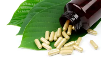 Alarm në SHBA: Rastet e helmimit nga kratom rriten me 6,500%, ja rreziqet për shëndetin