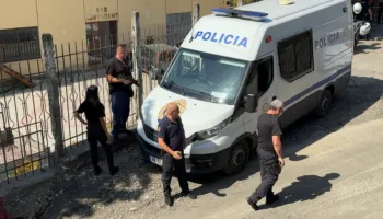 Alarmi për bombë edhe në Gjykatën e Lezhës, ndërpriten seancat gjyqësore