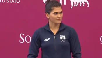 Albulena Haxhiu uron Sadikun për medaljen e artë: Krenari për Kosovën