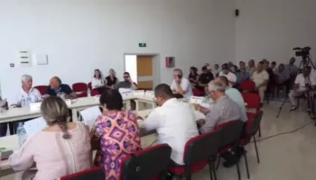 Anëtarët e Këshillit bashkiak të Dimalit votojnë kundër shkrirjes dhe bashkimit me Beratin