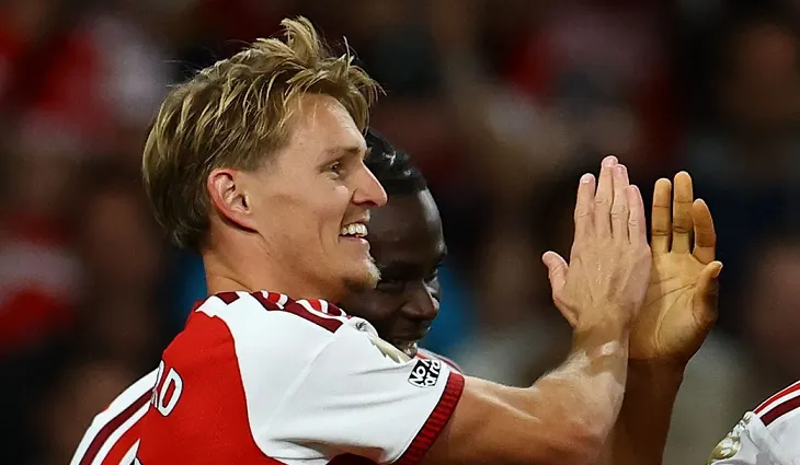 Arsenal-i e nis me fitore, kundër Coventry nuk ka history (Video)