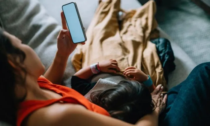 Arsyeja/ Ja pse i kontrollojmë telefonin partnerit/es