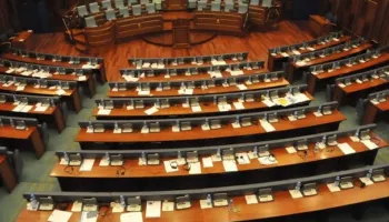 As zgjedhjet e reja në Kosovë nuk i japin zgjidhje kokëfortësisë së klasës politike