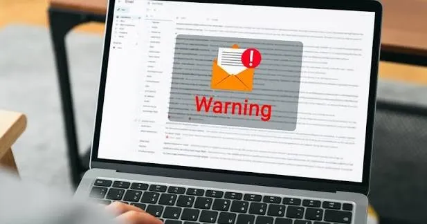Autorët në shënjestër të mashtrimeve me inteligjencë artificiale, ftesat joshëse fshehin kurthe financiare