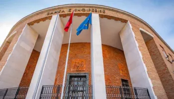 Banka e Shqipërisë mban të pandryshuar normën bazë të interesit në 2,5%, ja detajet