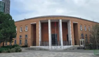 Banka e Shqipërisë “vë bast” kundër inflacionit: Rritja nga nafta dhe qiratë, goditja do të jetë kalimtare