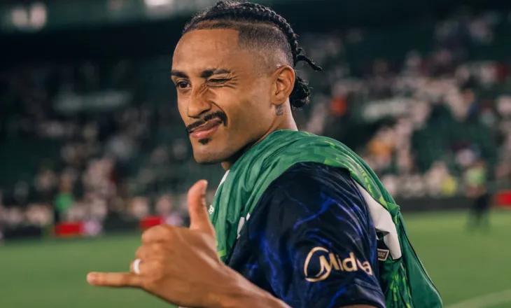 Barça shënoi 5 gola pa një sulmues të vërtetë, Raphinha thumbon klubin në lidhje me ardhjen e një “numri 9”