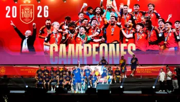 Barcelona, ​​​​10,000 ‘esteladas’ në Camp Nou: protestat mund të prishin festën për kampionët e botës