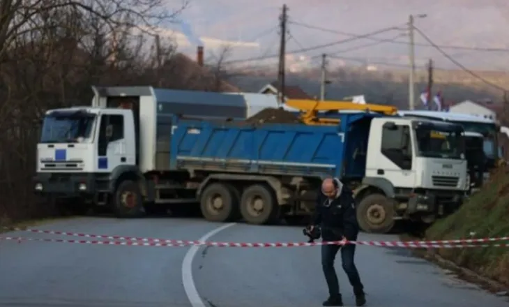 Barrikadat në veri të Kosovës, dënohen dy nga 6 të pandehurit serbë! Gjykimi për 4 të tjerët nis në muajin shtator