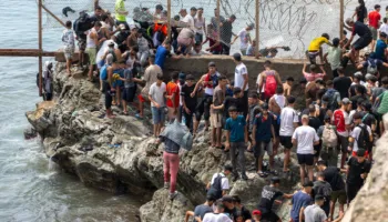 BE-ja shpreh mbështetjen për Spanjën pas krizës në Ceuta, premton forcim të kufijve të jashtëm të Europës