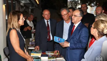 Begaj në Panairin e Librit në Ulqin: Libri duhet të trajtohet si përparësi kombëtare