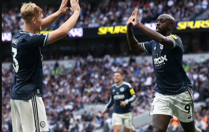 Bëri namin në merkato, por Tottenham nuk po “ndez” këtë sezon të ri dhe “fiket” nga Newcastle (video)