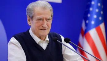 Berisha akuzon Ramën: “Pasqyrë Albania”, vjedhje e re e qytetarëve