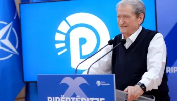 Berisha niset drejt Teksasit për konferencën e republikanëve, kreu i PD-së: Pres dokumentet për pasaportën