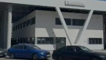 Bie në prangat e policisë 19-vjeçari/ Tentoi të ndihmonte 6 shtetas, për kalim të kufirit me këmbë drejt Greqisë