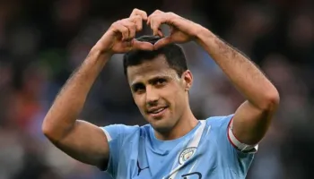 BOMBA E VERËS/ Rodri vishet kuqezi: Barcelona dhe City mbyllin marrëveshjen për 75 milionë euro