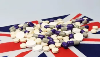 Britanikët rekord në shpërdorimin e ilaçeve! Brenda një viti hodhën në plehra 3400 tonë medikamente, do të mbushnin 75 pishina!