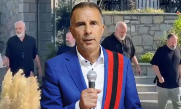 Çfarë ndodhi në takimin me dyer të mbyllura të Kuçit, Josif Gorreja i Divjakës rrëfen detaje nga mbledhja e…