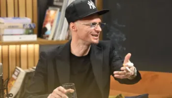 Cllevio nxjerr bisedat me Don Xhonin, zbulon dhuratën luksoze