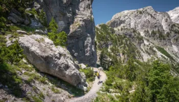 CNN: Alpet Shqiptare, shtegu epik i ecjes që përshkon një nga zonat e fundit të egra të Evropës