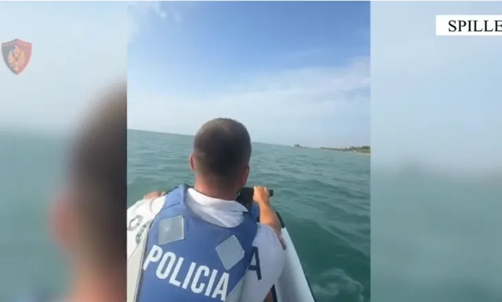 Defekti në motor mbush skafin me ujë, shpëtohen 8 anëtarët e një familjeje në Spille (VIDEO)