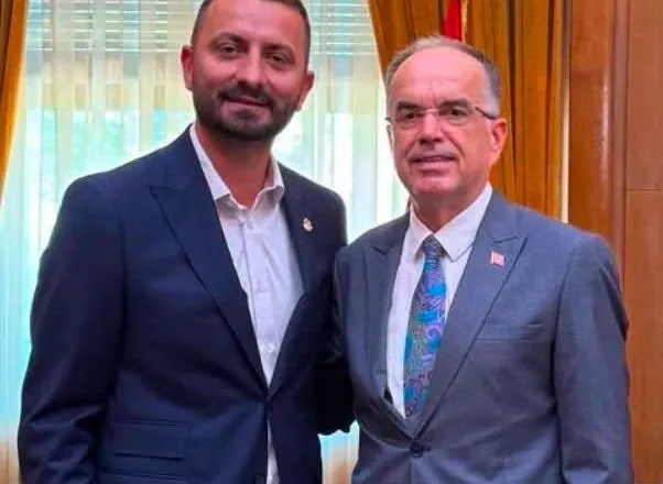 Delegacioni i Albanians for America u takua me Presidentin e Shqipërisë, Bajram Begaj