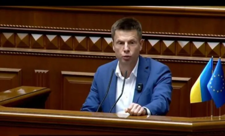 Deputeti i Ukrainës-Zelenskyt: Gabim diplomatik, do të vazhdoj të luftoj për pavarësinë e Kosovës